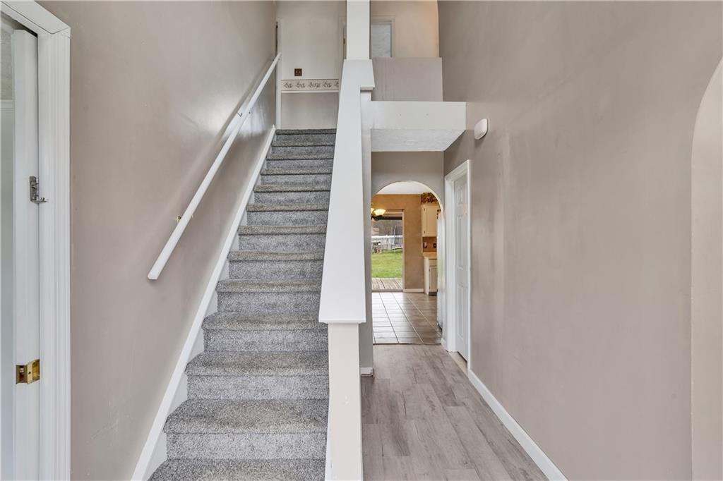 537 Jackson Drive Apollo, PA 15613 - Photo 5 of 38