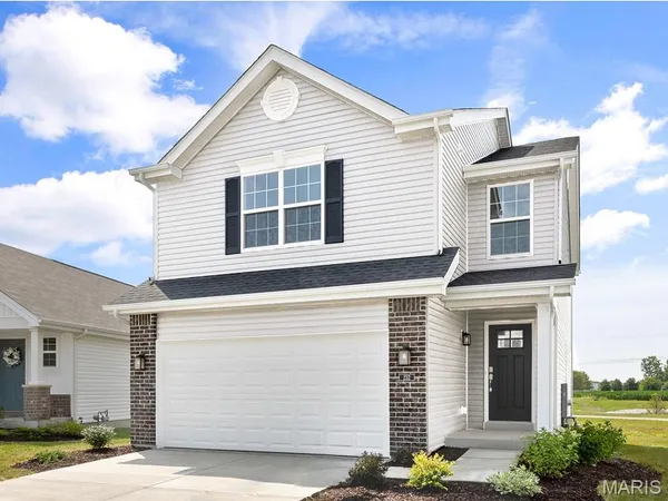 $341,607 | 17 Town Ctr Court, Foristell, MO 63348
