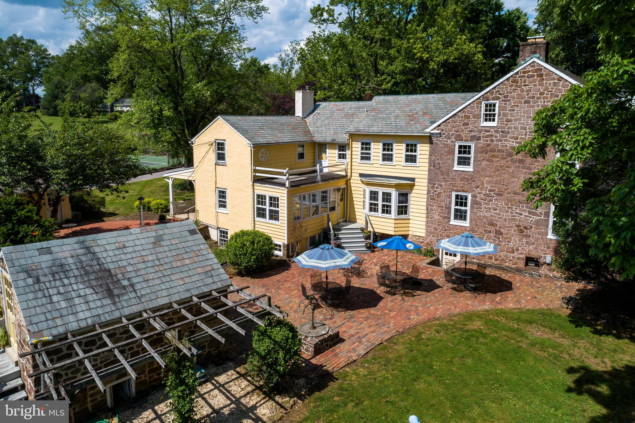 886 Vaughn Road Pottstown, PA 19465 - Photo 12 of 88