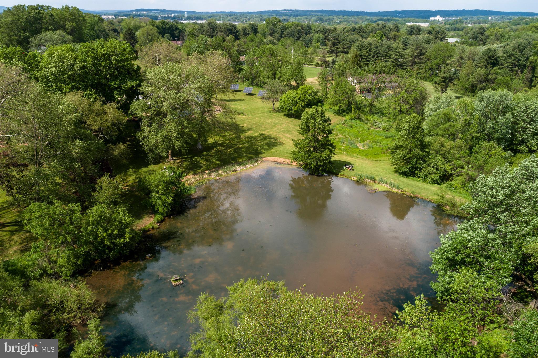 886 Vaughn Road Pottstown, PA 19465 - Photo 19 of 88