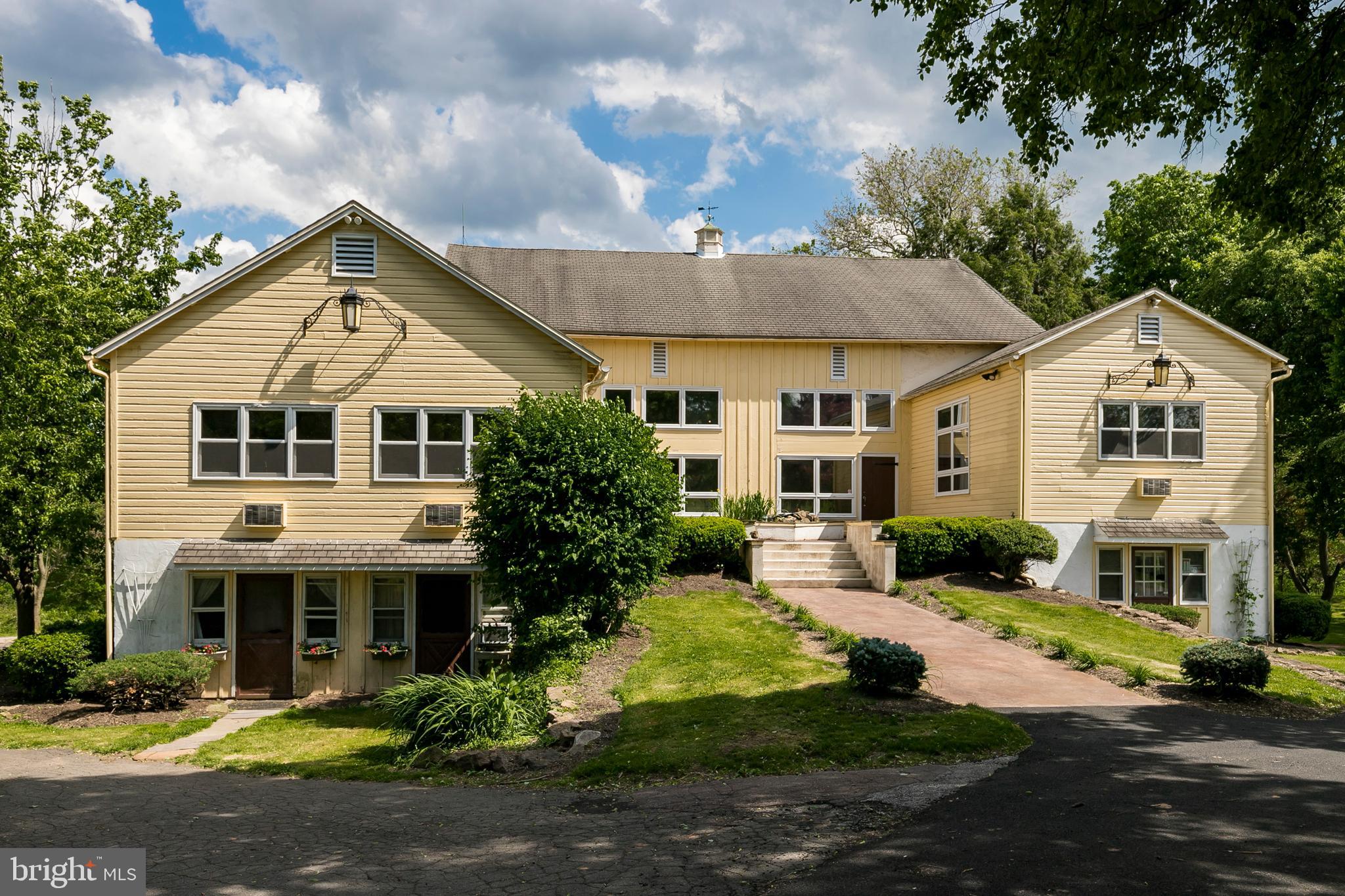 886 Vaughn Road Pottstown, PA 19465 - Photo 24 of 88