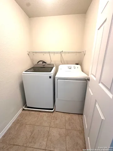 $2,200 | 3950 Bent Grass, San Antonio, TX 78261