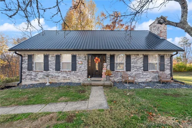 $393,000 | 3441 Country Lane Northeast, Lanesville, IN 47136