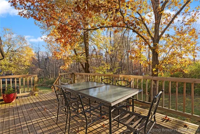 $393,000 | 3441 Country Lane Northeast, Lanesville, IN 47136