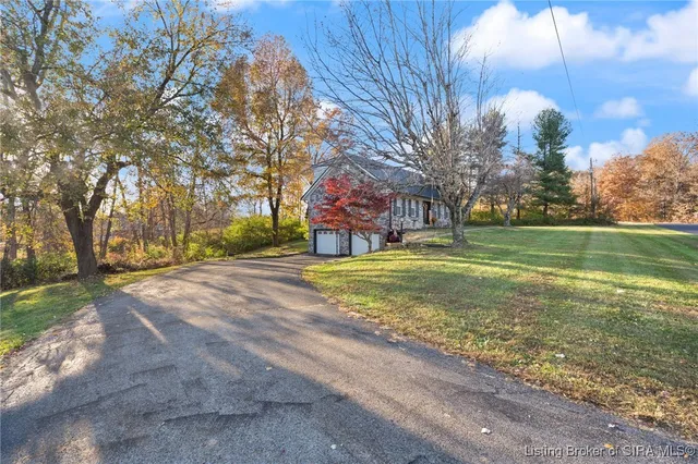 $393,000 | 3441 Country Lane Northeast, Lanesville, IN 47136
