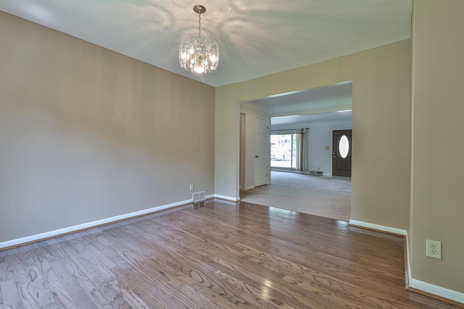 7321 Quailhollow Road Cincinnati, OH 45236 - Photo 9 of 46 Gallery Image 9