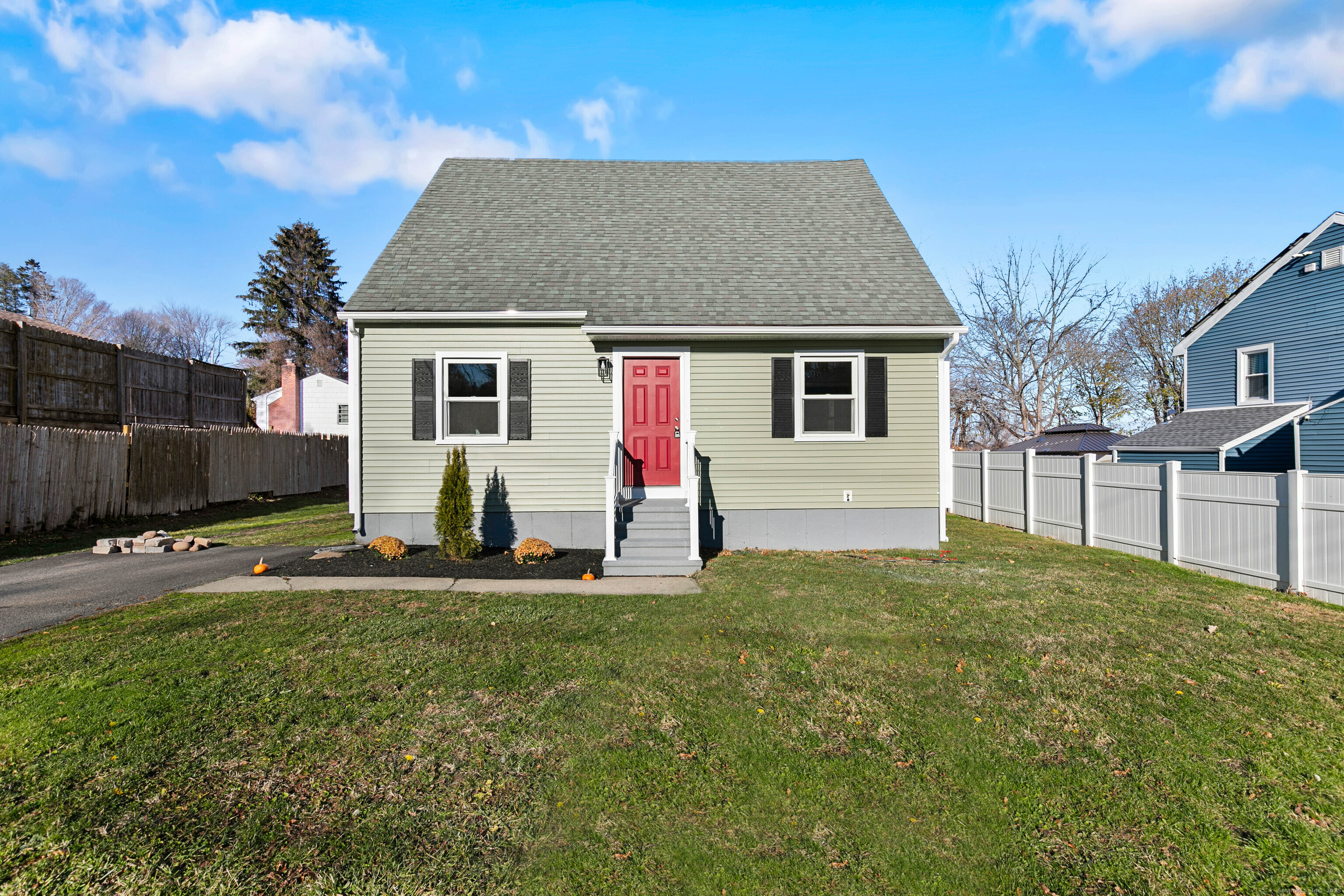 43 Stevens Street Hamden, CT 06517 - Photo 1 of 1
