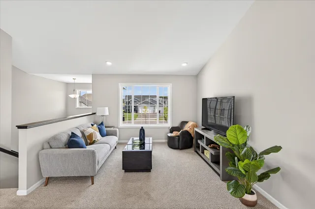 $404,900 | 1223 Woods Road Northeast, Isanti, MN 55040