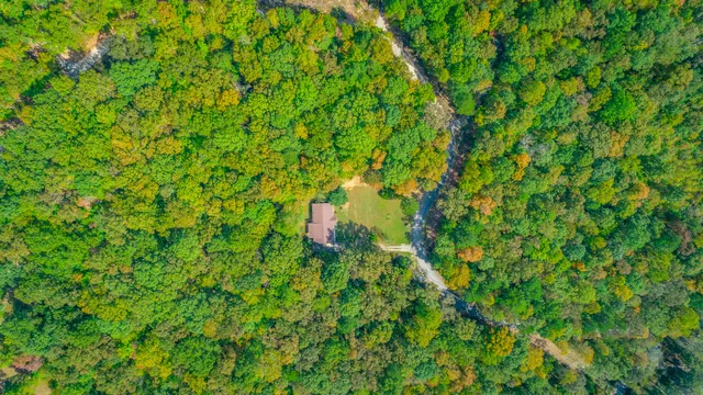 $325,000 | 395 Dancing Fern Road, Sequatchie, TN 37374