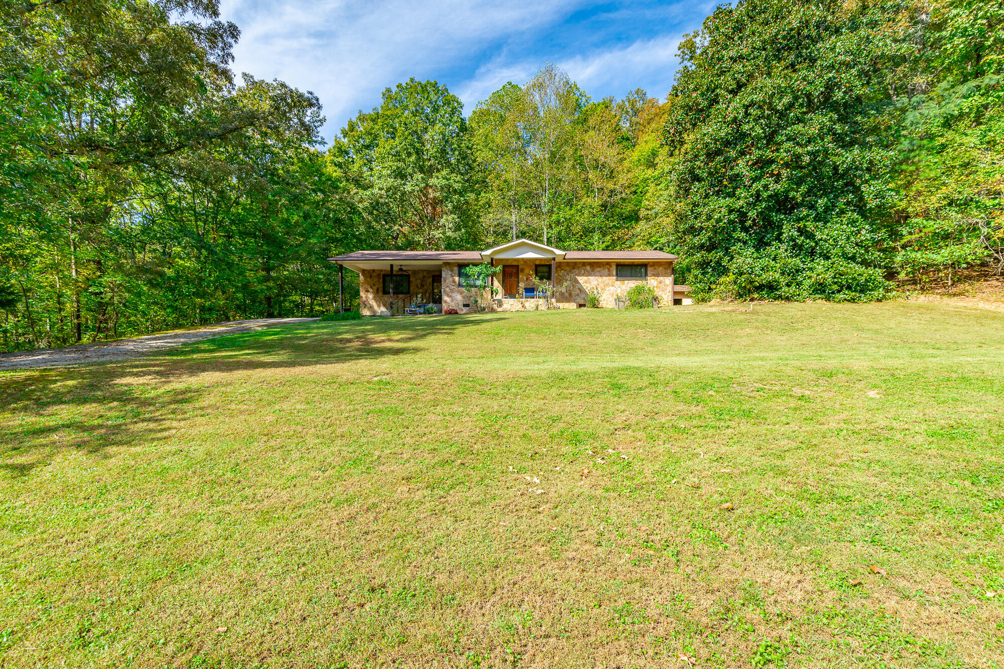 395 Dancing Fern Road Sequatchie, TN 37374 - Photo 2 of 67 395 Dancing Fern Road HD-65