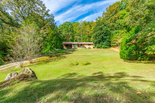 $325,000 | 395 Dancing Fern Road, Sequatchie, TN 37374