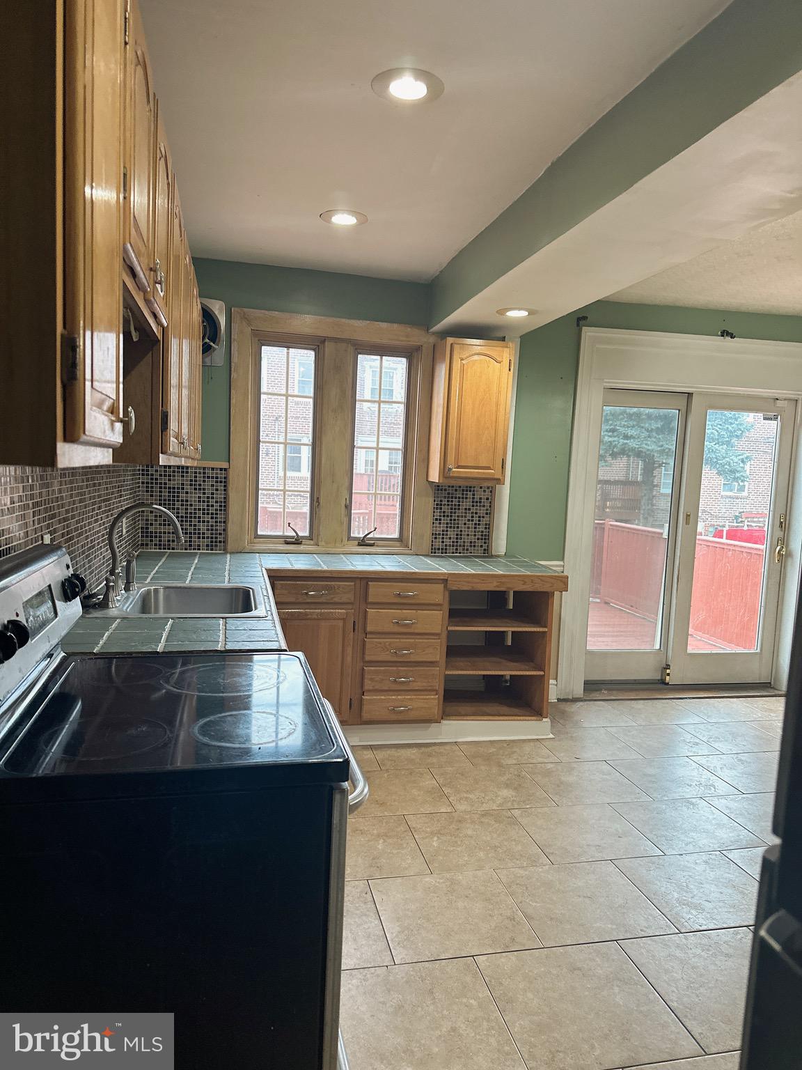 3051 Brighton Street Philadelphia, PA 19149 - Photo 7 of 16