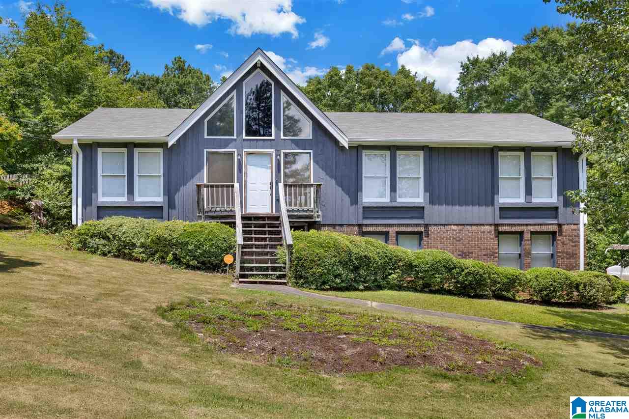 805 Round Hill Road Pelham, AL 35124 - Photo 1 of 29