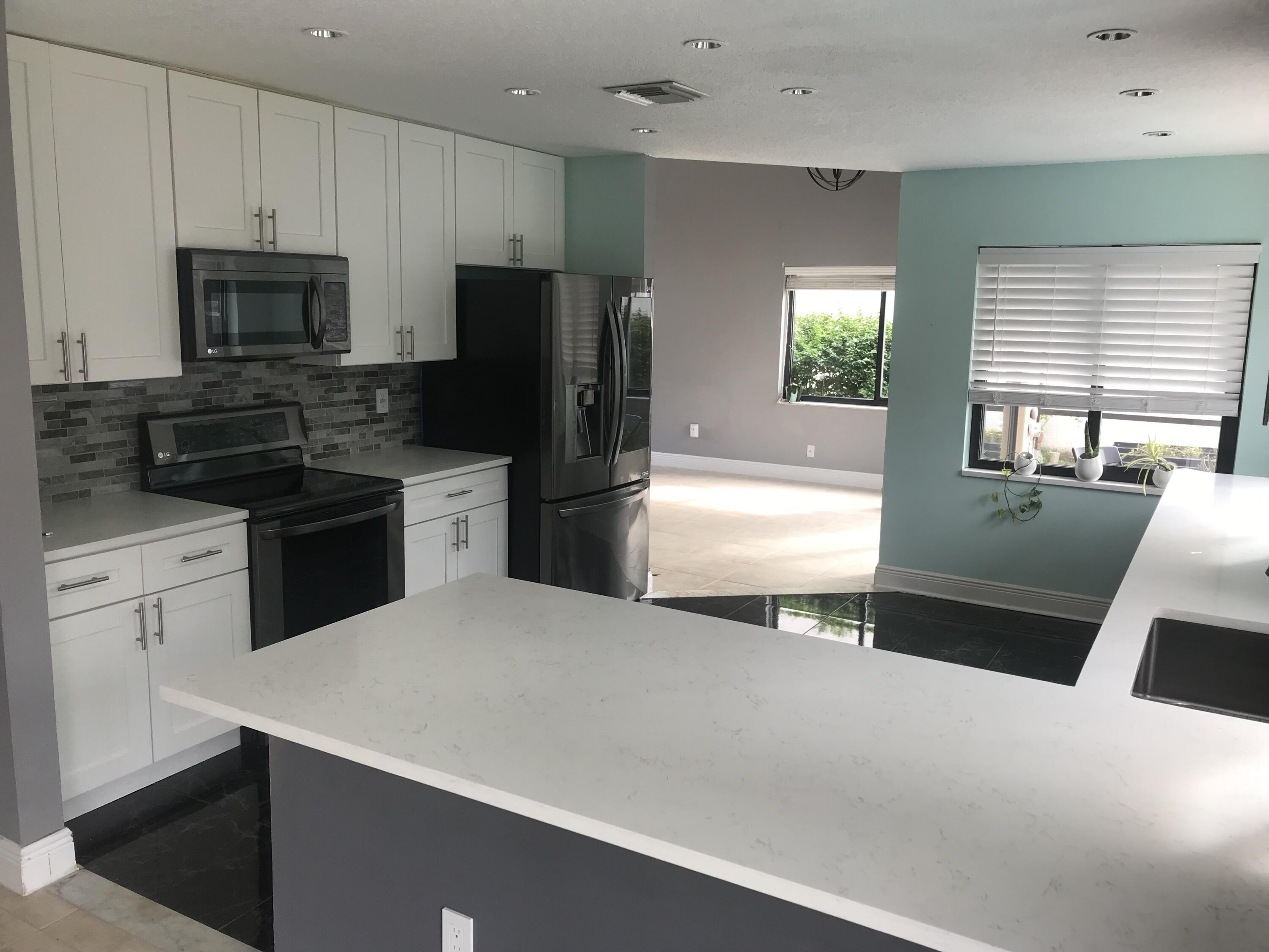 23107 Sunfield Drive Boca Raton, FL 33433 - Photo 4 of 25 IMG_1374