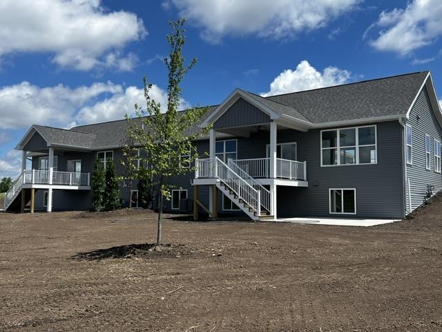 814 Lakeview Ripon, WI 54971 - Photo 3 of 30