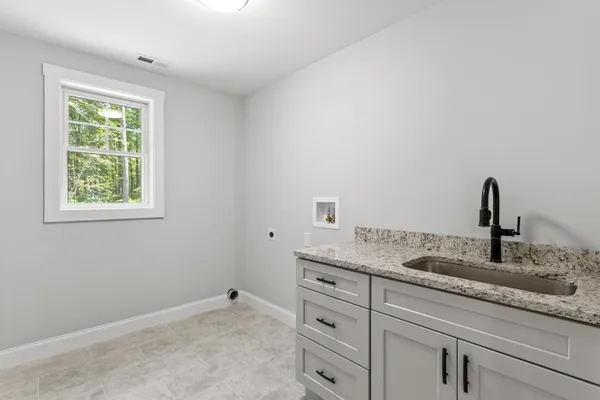 $829,900 | F88-9 McGettigan Road, Wilton, NH 03086