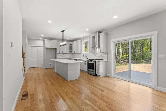 $798,900 | F88-9 McGettigan Road, Wilton, NH 03086