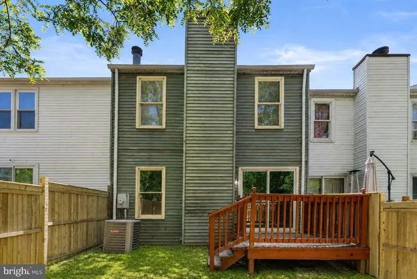 $2,800 | 108 Middle Point Court, Gaithersburg, MD 20877