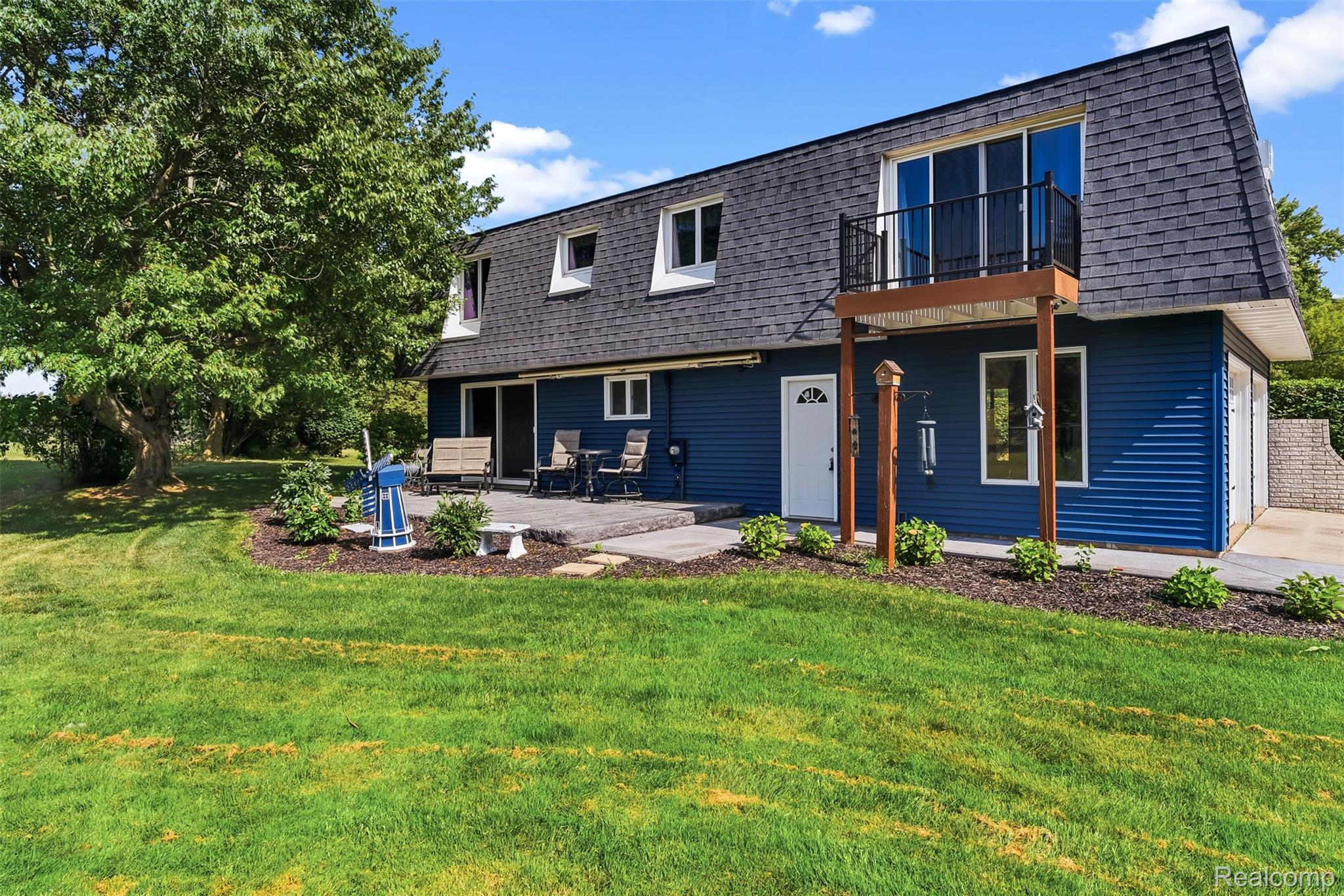 8612 Monroe Road Durand, MI 48429 - Photo 8 of 40 DSC00389.jpg