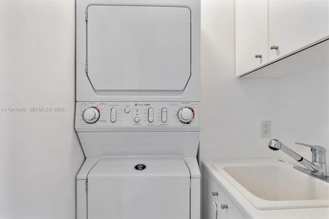 $1,700,000 | 9401 Collins Avenue, Unit 505, Surfside, FL 33154