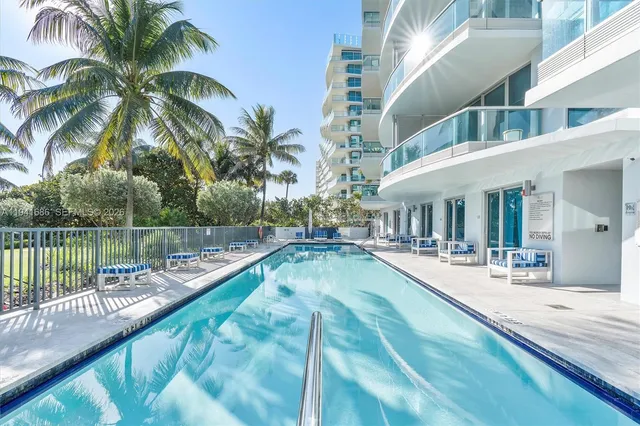 $1,700,000 | 9401 Collins Avenue, Unit 505, Surfside, FL 33154