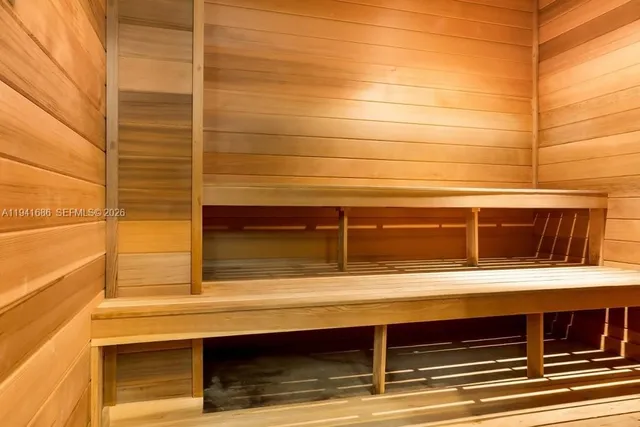 $1,700,000 | 9401 Collins Avenue, Unit 505, Surfside, FL 33154