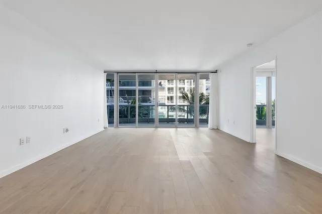 $1,700,000 | 9401 Collins Avenue, Unit 505, Surfside, FL 33154