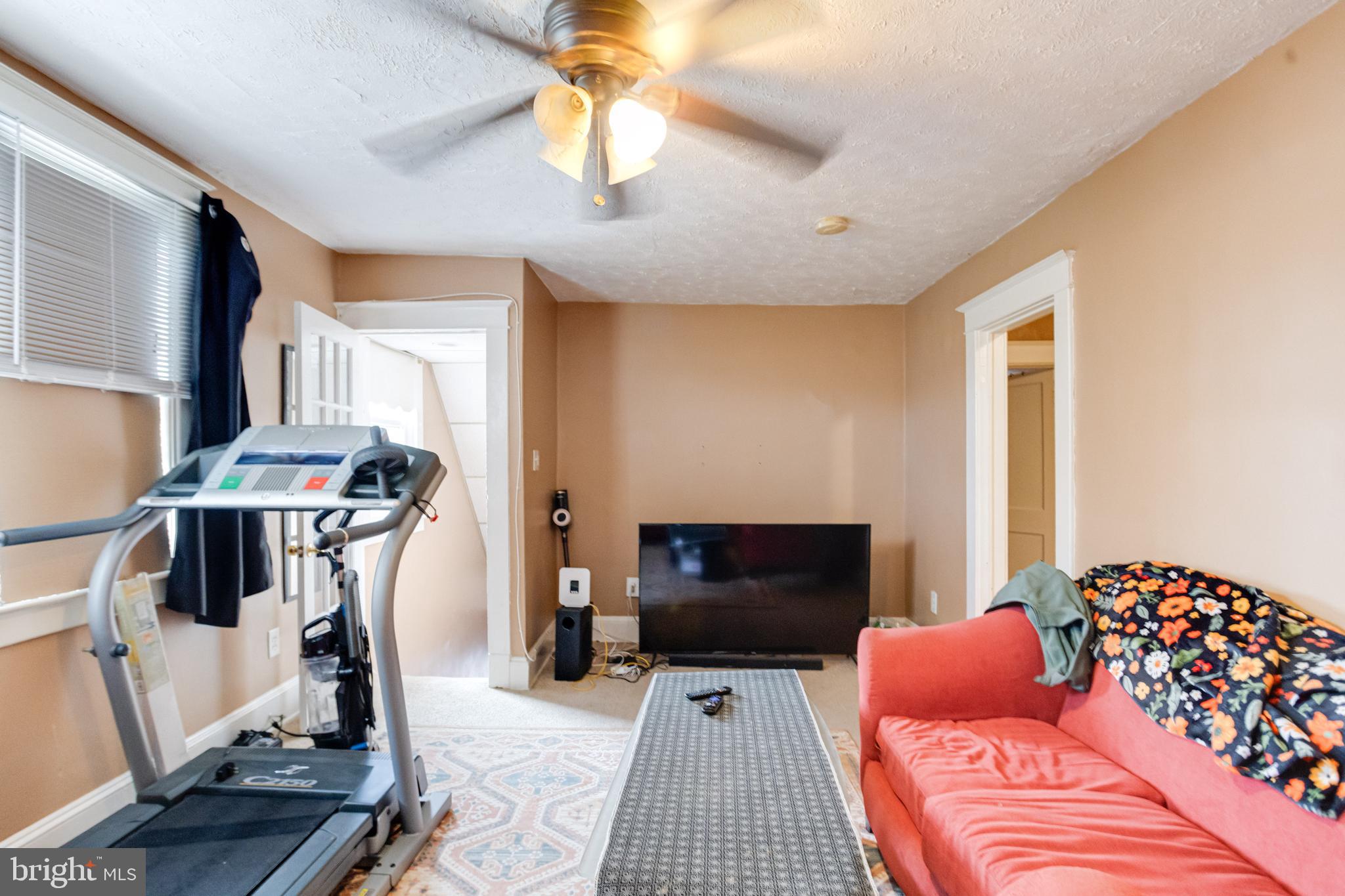 2922 Rosalie Avenue Baltimore, MD 21234 - Photo 8 of 63