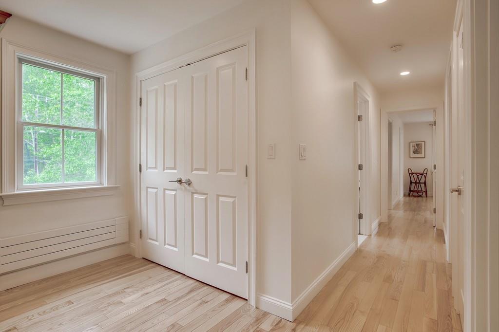236 Carlisle Road Bedford, MA 01730 - Photo 17 of 29 Gallery Image 17