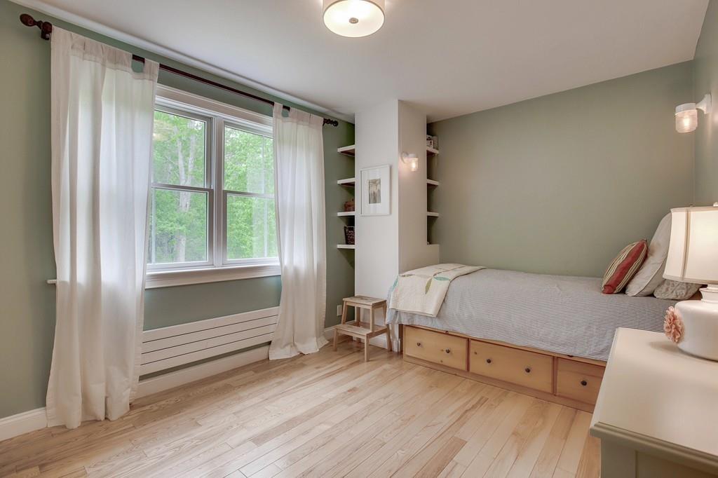 236 Carlisle Road Bedford, MA 01730 - Photo 18 of 29 Gallery Image 18