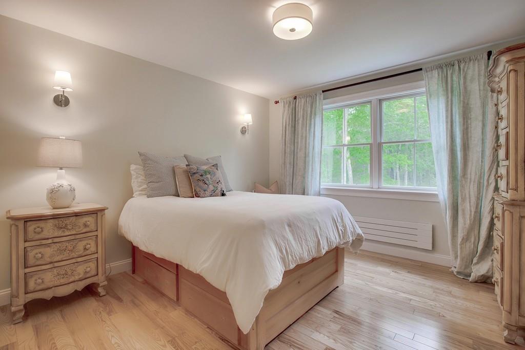 236 Carlisle Road Bedford, MA 01730 - Photo 19 of 29 Gallery Image 19