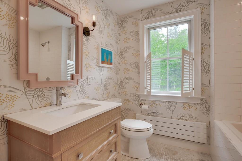 236 Carlisle Road Bedford, MA 01730 - Photo 20 of 29 Gallery Image 20