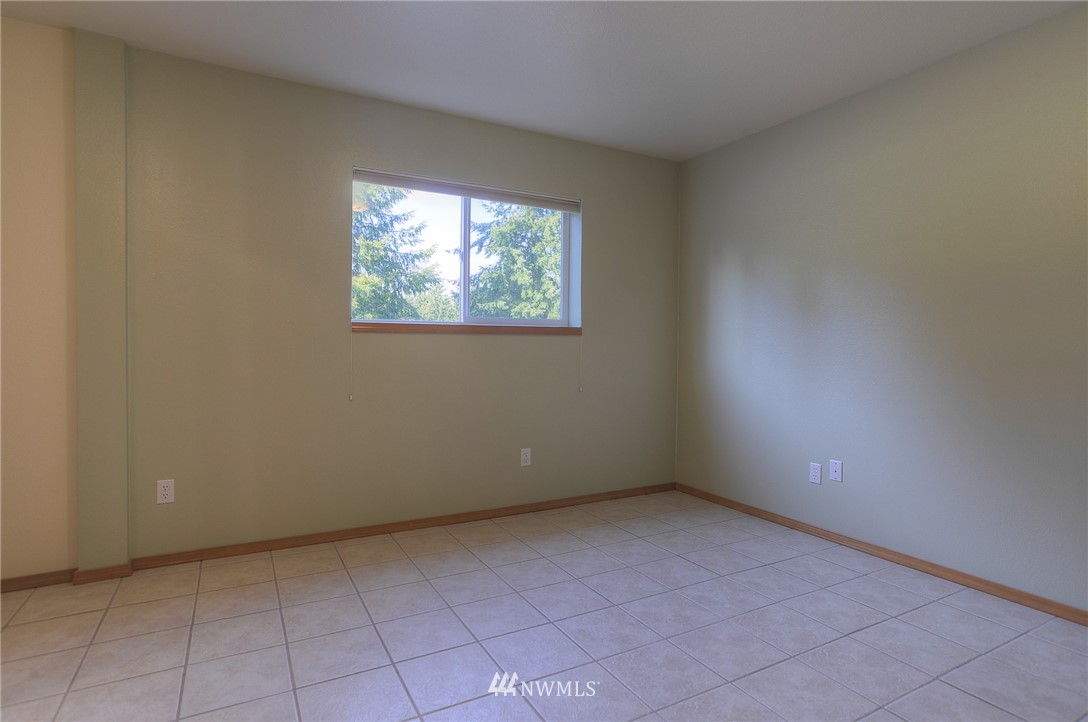 18720 Apricot Street Southwest Rochester, WA 98579 - Photo 11 of 23