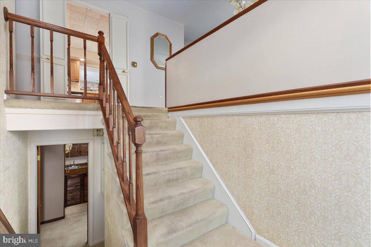 6670 Kelly Road Warrenton, VA 20187 - Photo 4 of 92