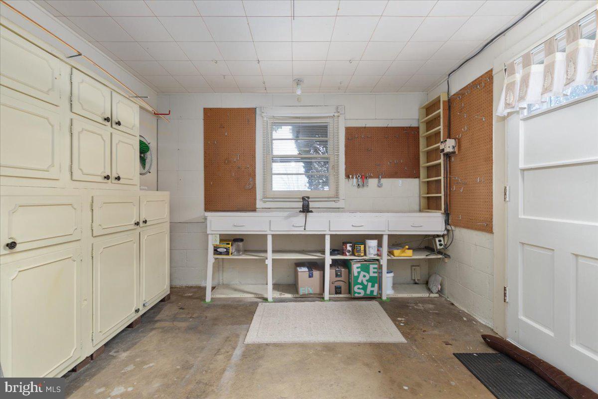 6670 Kelly Road Warrenton, VA 20187 - Photo 41 of 92