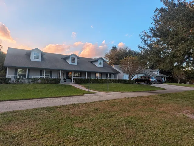 $2,000 | 819 Cindy Cir Lane, Wellington, FL 33414