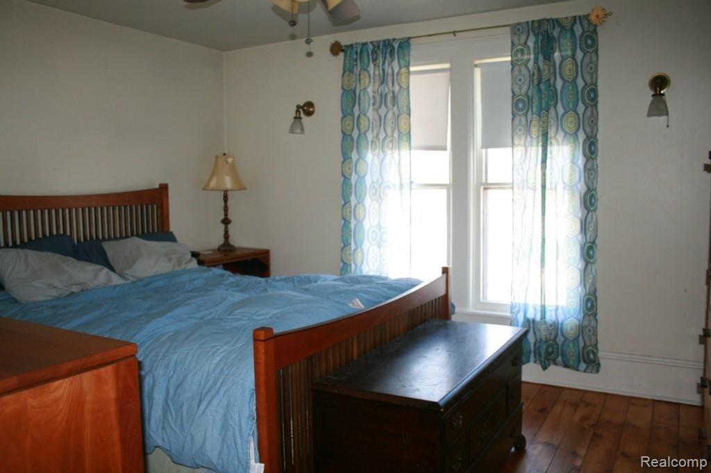 303 Isbell Street Howell, MI 48843 - Photo 20 of 21 Master Bedroom.jpg