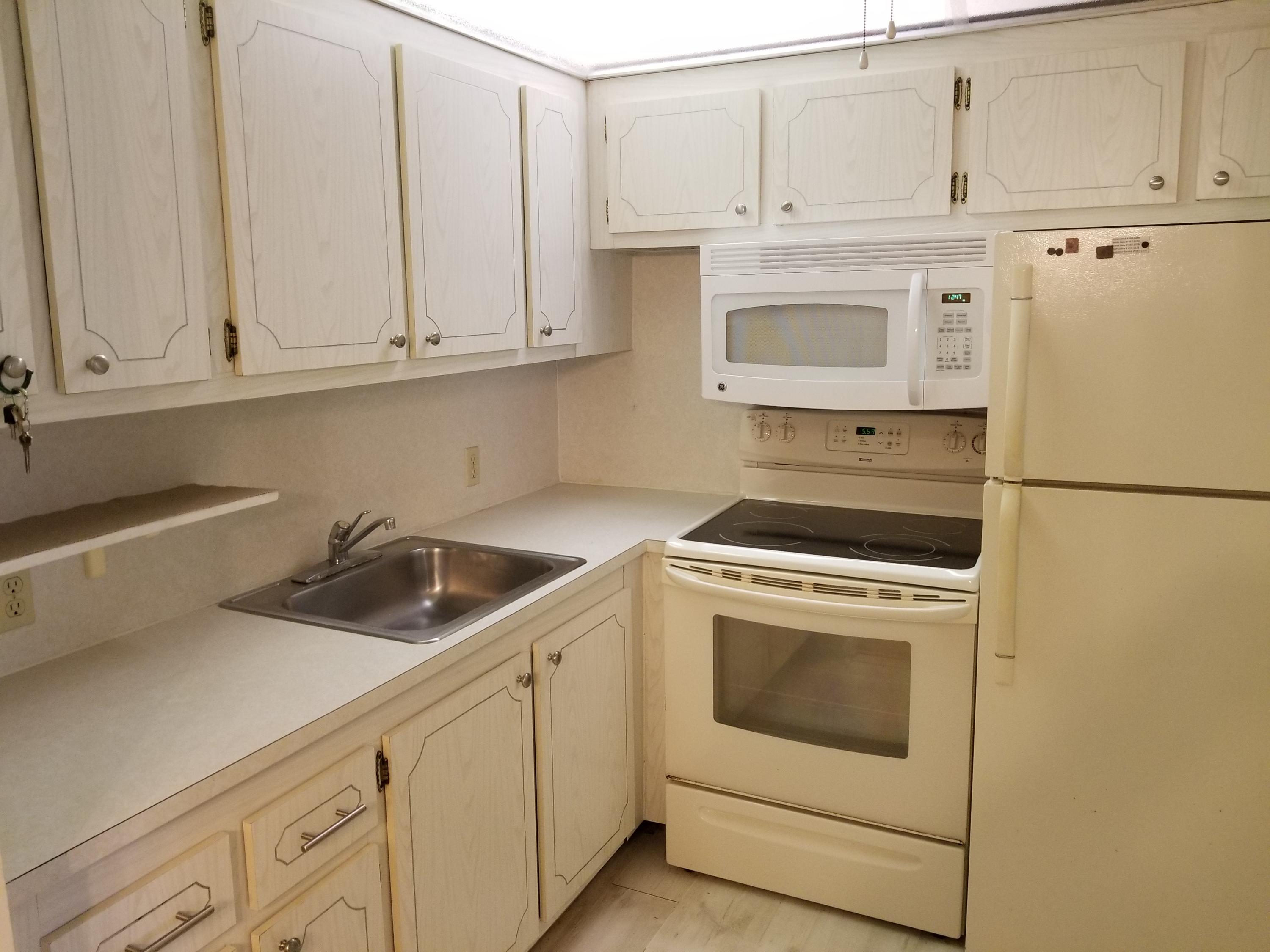 348 Brighton I, Unit 348 Boca Raton, FL 33434 - Photo 12 of 27 20190318_135005