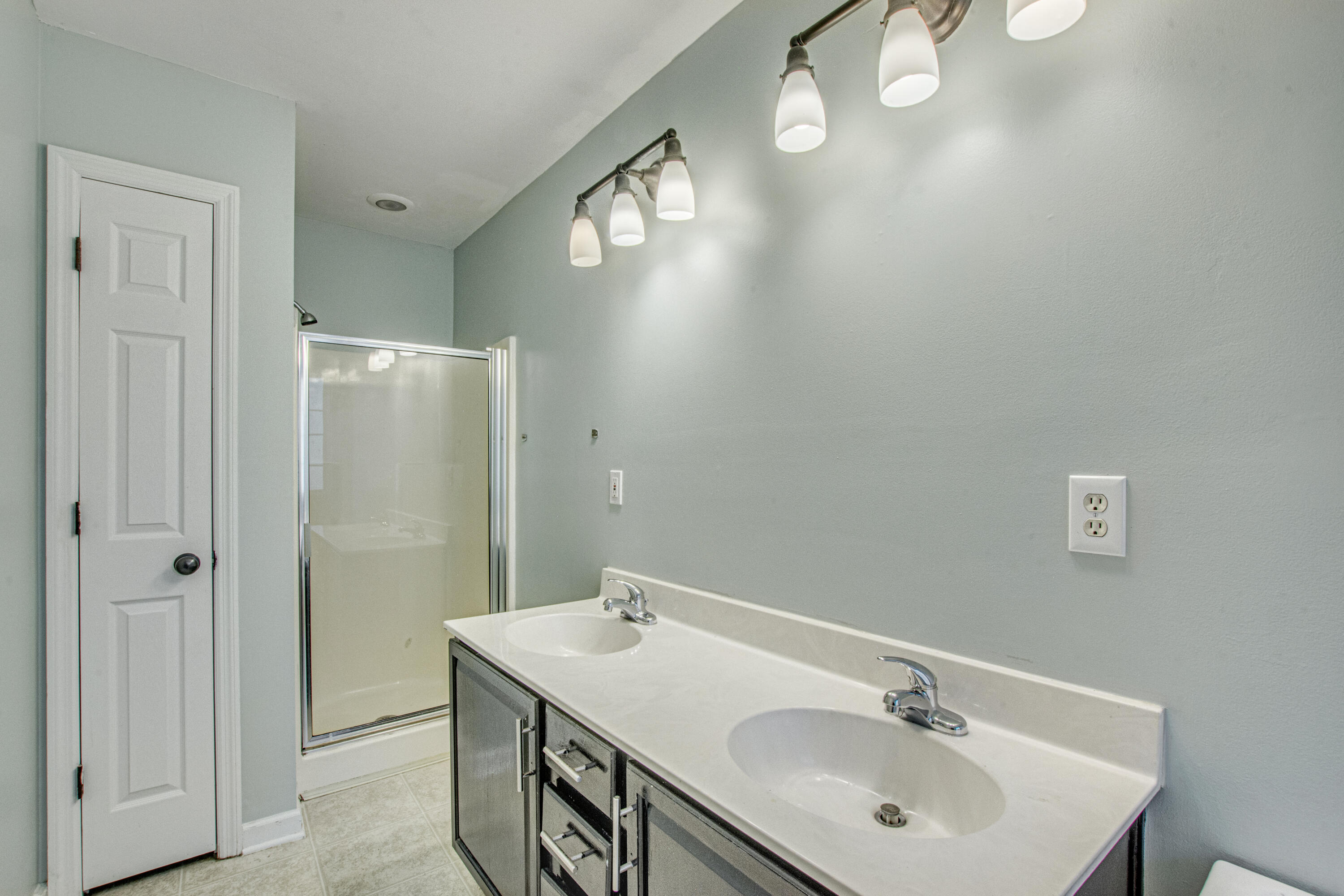 1225 Millbrook Road Summerville, SC 29486 - Photo 17 of 30 6
