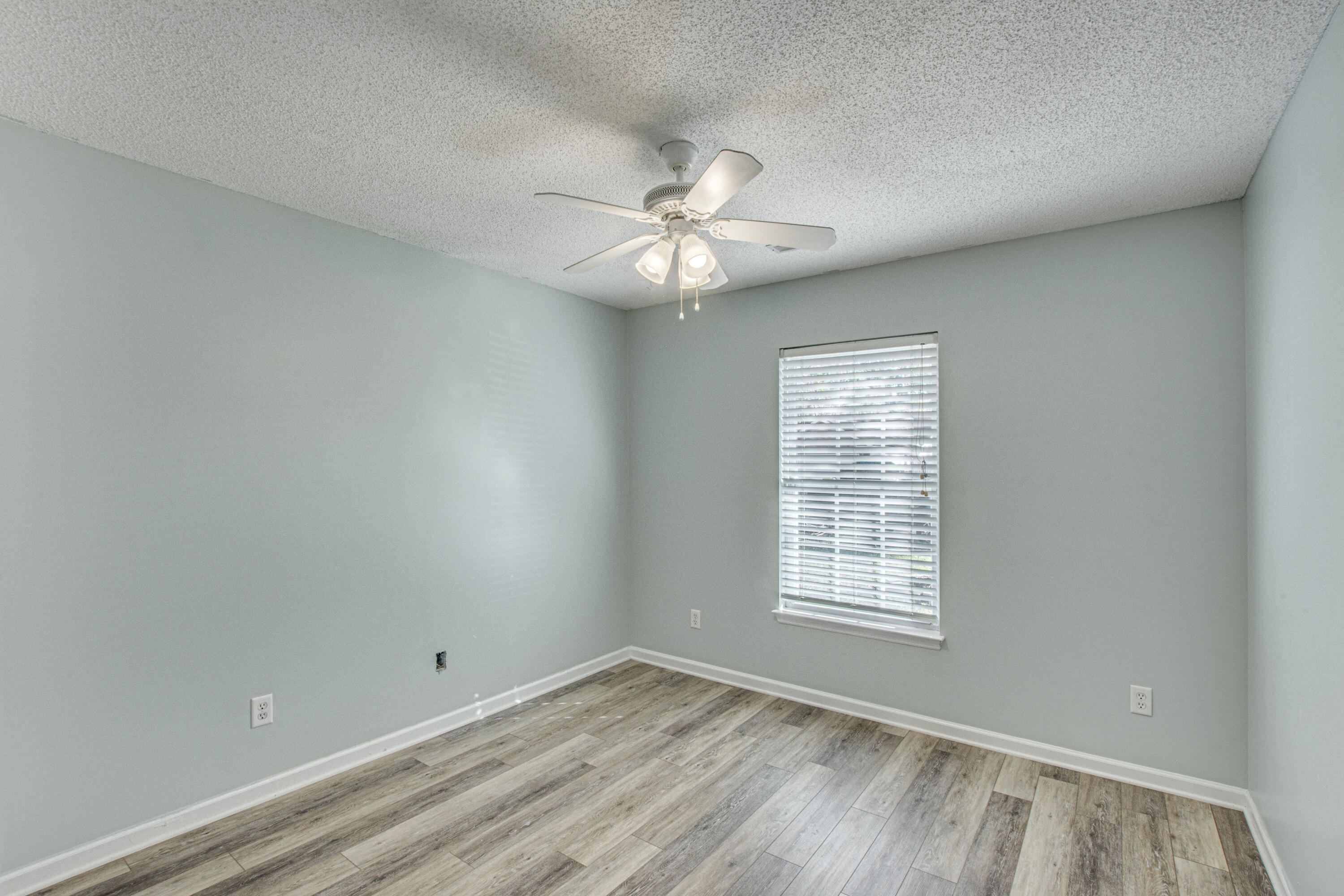 1225 Millbrook Road Summerville, SC 29486 - Photo 19 of 30 7