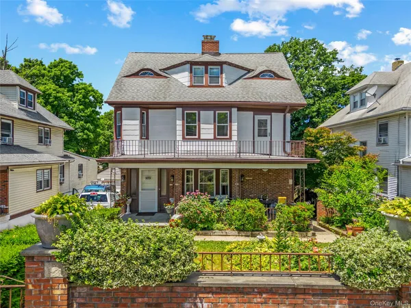$3,800 | 373 Palmer Avenue, Unit 2, Mamaroneck, NY 10543