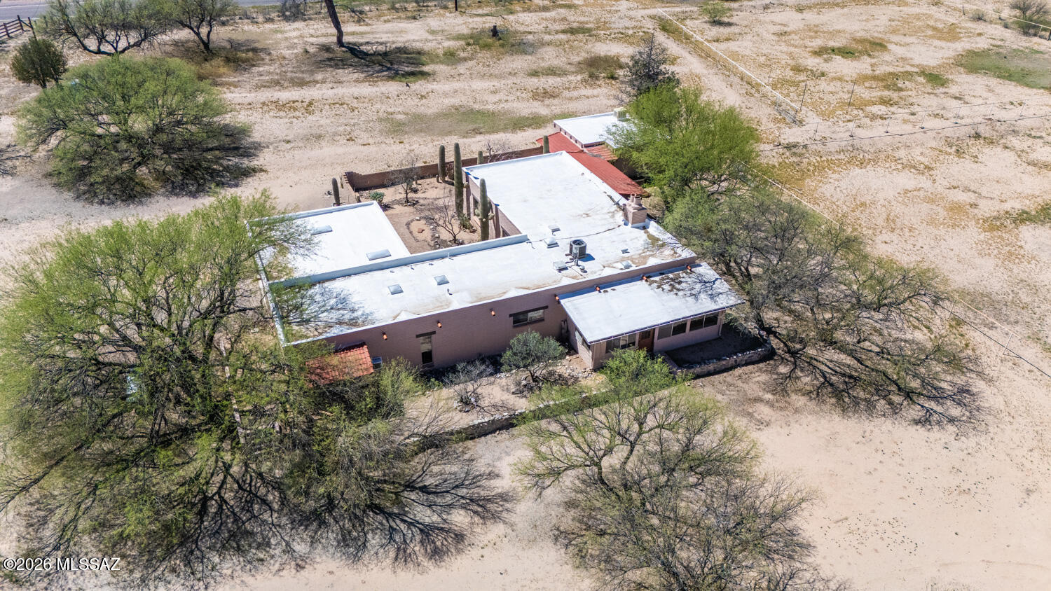 2223 North Ocotillo Road Benson, AZ 85602 - Photo 3 of 50 2223-occotillo-25