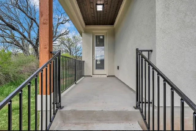 $3,000 | 503 Sunray, Horseshoe Bay, TX 78657