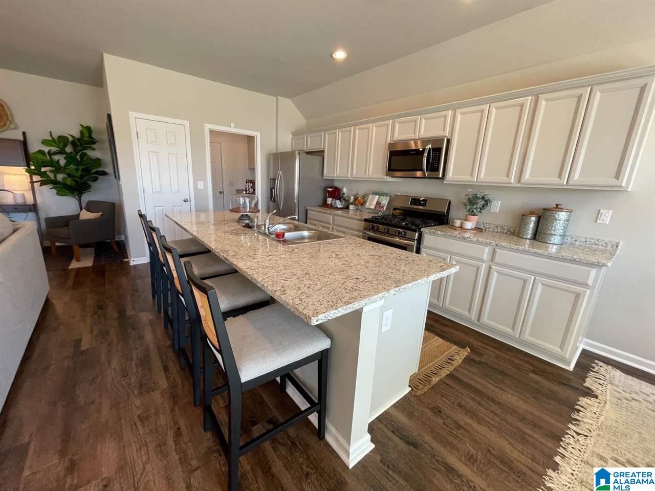 71 Lakeside Way Lincoln, AL 35096 - Photo 6 of 17