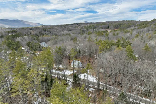 $325,000 | 9 Whispering Winds Way, Canaan, NH 03741