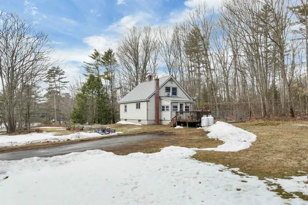 $325,000 | 9 Whispering Winds Way, Canaan, NH 03741