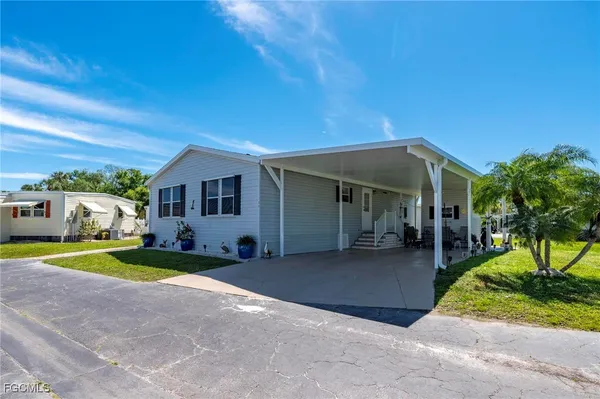 $169,999 | 1000 Kings Highway, Unit 133, Punta Gorda, FL 33980