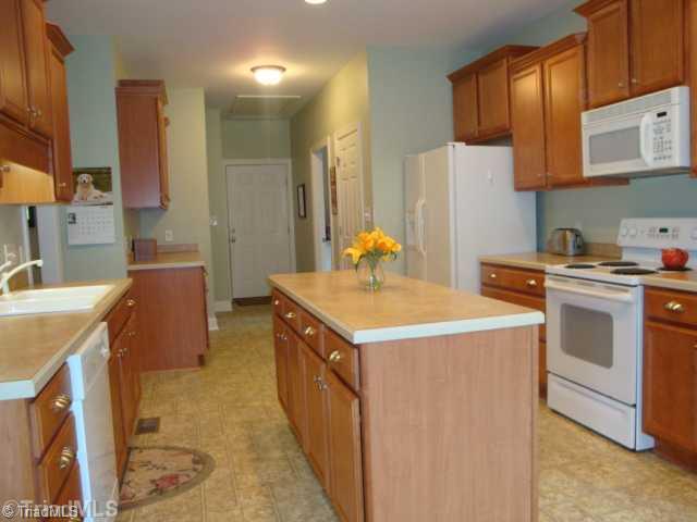 3934 Johnson Street High Point, NC 27265 - Photo 5 of 16 Kitchen.