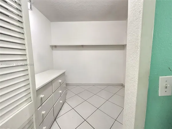 $1,100,000 | 10140 Southwest 26th Terrace, Miami, FL 33165
