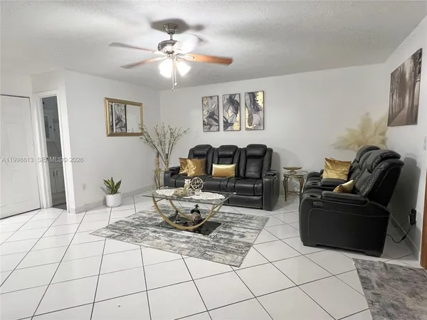 $1,100,000 | 10140 Southwest 26th Terrace, Miami, FL 33165